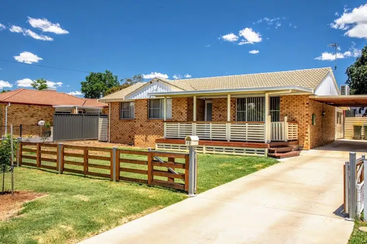 13 Karloo Street, South Tamworth NSW 2340