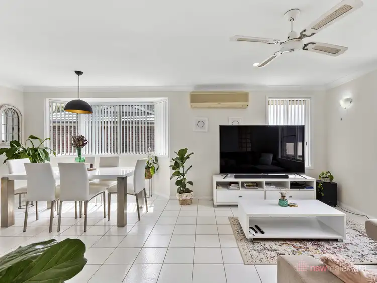 Third view of Homely villa listing, 2/35 Griffith Avenue, Coffs Harbour NSW 2450