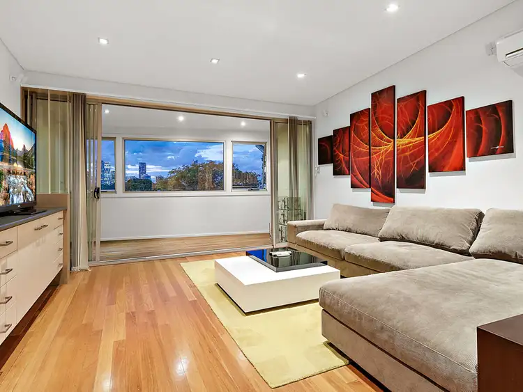 Second view of Homely townhouse listing, 2/115 Lytton Road, East Brisbane QLD 4169