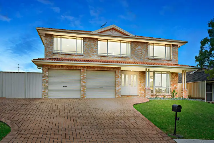 5 Woodlands Drive, Glenmore Park NSW 2745