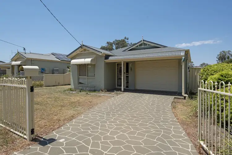 Main view of Homely house listing, 2/11 Cherry Street, Oakey QLD 4401