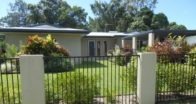 6 Trucano Close, Whitfield QLD 4870