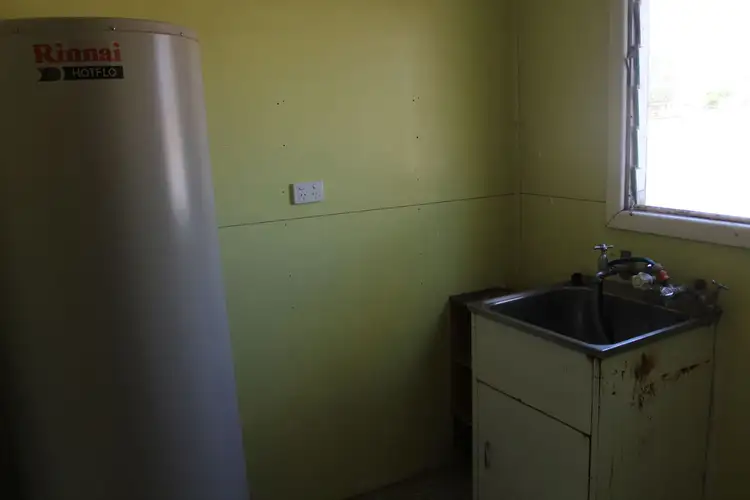 Fifth view of Homely house listing, 8 Yagobie Street, Gravesend NSW 2401