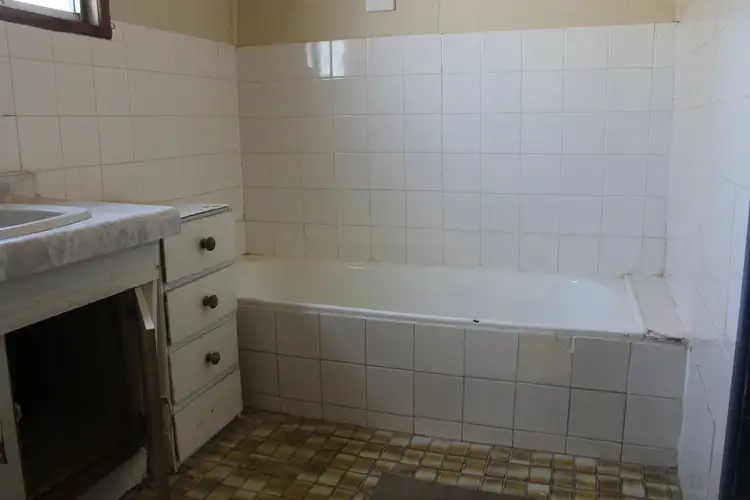 Sixth view of Homely house listing, 8 Yagobie Street, Gravesend NSW 2401