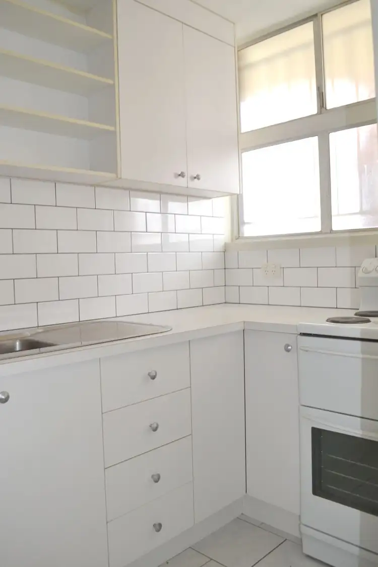Fifth view of Homely unit listing, 10/50 Hampstead Road, Highgate Hill QLD 4101