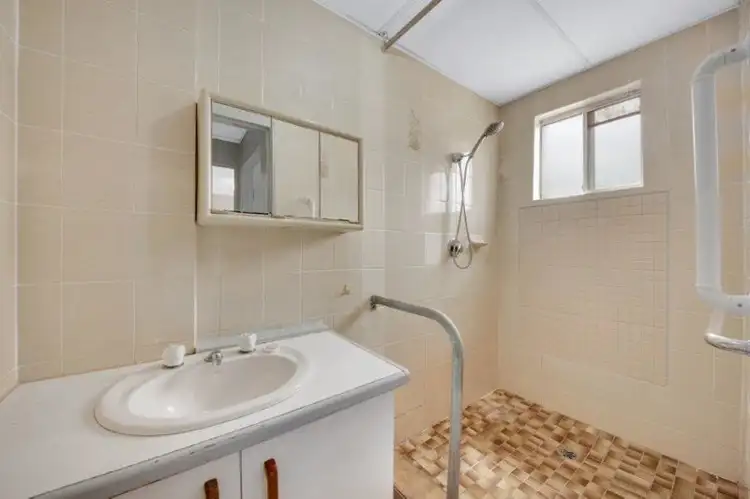 Fifth view of Homely house listing, 16 Saggitarius Street, River Ranch QLD 4680