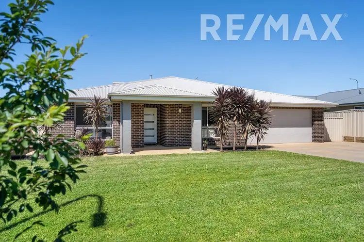 9 Morris Crescent, Gobbagombalin NSW 2650