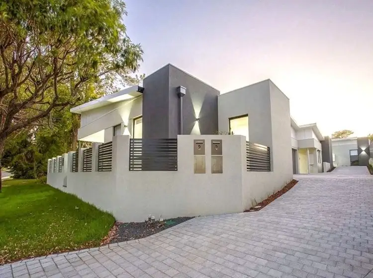 2/295 Marmion Street, Melville WA 6156