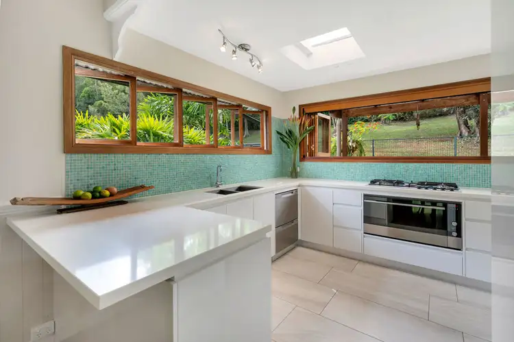 Third view of Homely house listing, 92 Hillview Crescent, Whitfield QLD 4870