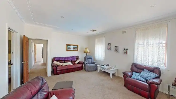 Fifth view of Homely house listing, 1 Pretoria Avenue, Junee NSW 2663