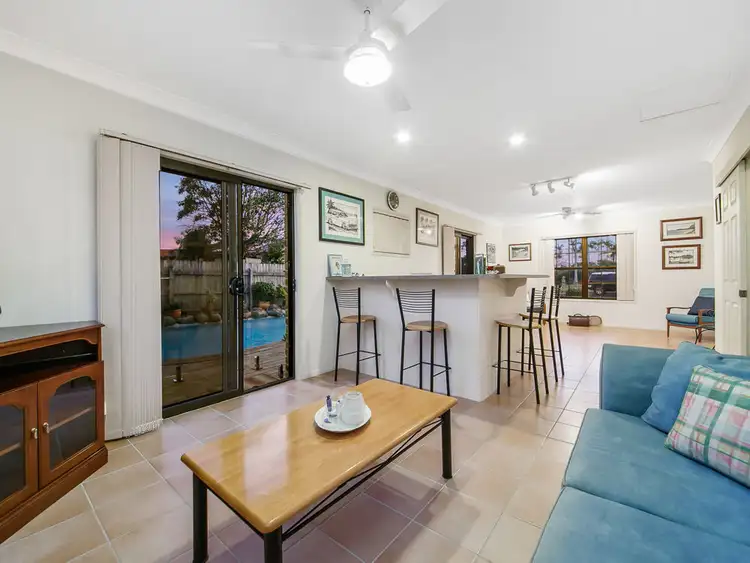 Fifth view of Homely house listing, 1 Leith Court, Wynnum West QLD 4178