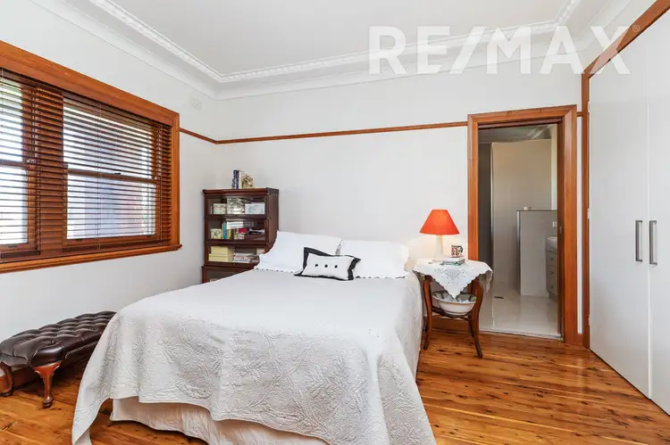 Third view of Homely house listing, 1/63 Bourke Street, Turvey Park NSW 2650