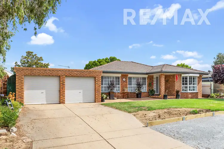 12 Melkin Avenue, Glenfield Park NSW 2650