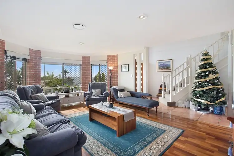 4 Karingal Avenue, Bilambil Heights NSW 2486