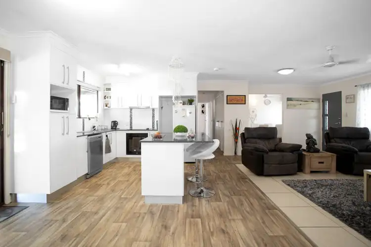 Sixth view of Homely house listing, 3 Hydranger Court, Beaconsfield QLD 4740