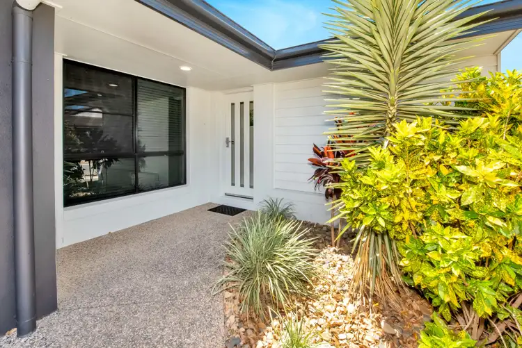 8 Hangan Street, Bucasia QLD 4750