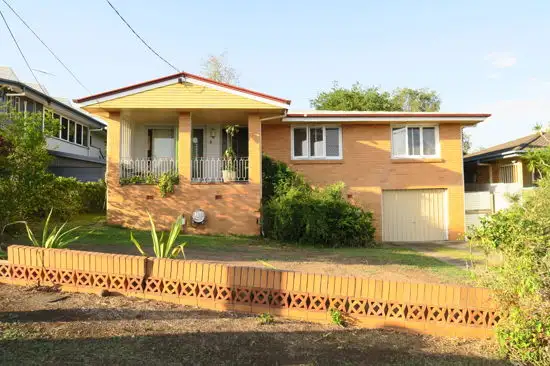 16 Jackson Street, Eastern Heights QLD 4305