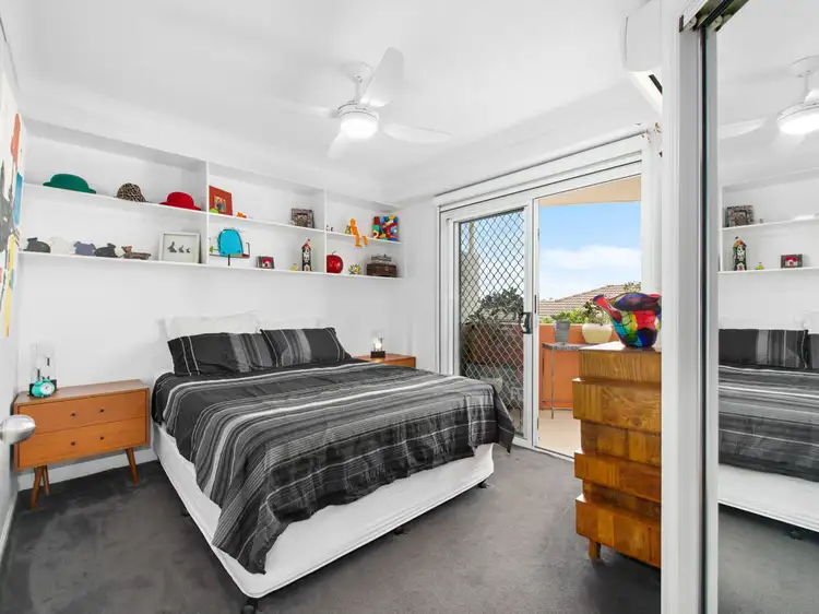 Sixth view of Homely unit listing, 4/16 Miles Street, Hawthorne QLD 4171