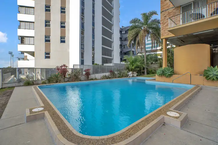 5/72 Marine Parade, Southport QLD 4215