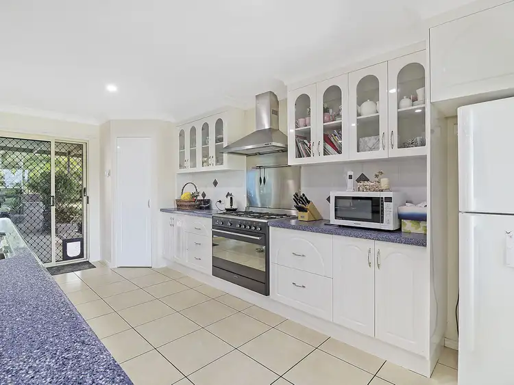 Fifth view of Homely house listing, 7 San Marino Way, Zilzie QLD 4710