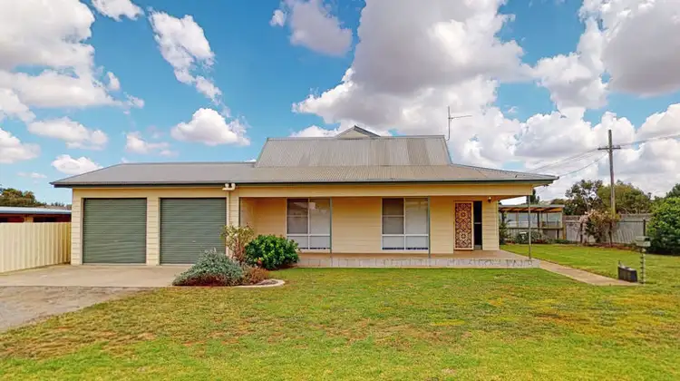 1 Hay Street, Junee NSW 2663