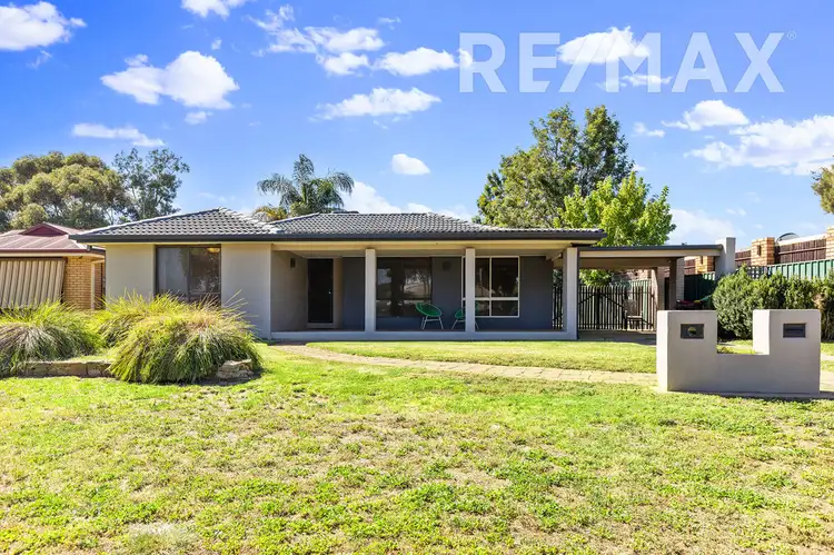 76 Huthwaite Street, Mount Austin NSW 2650