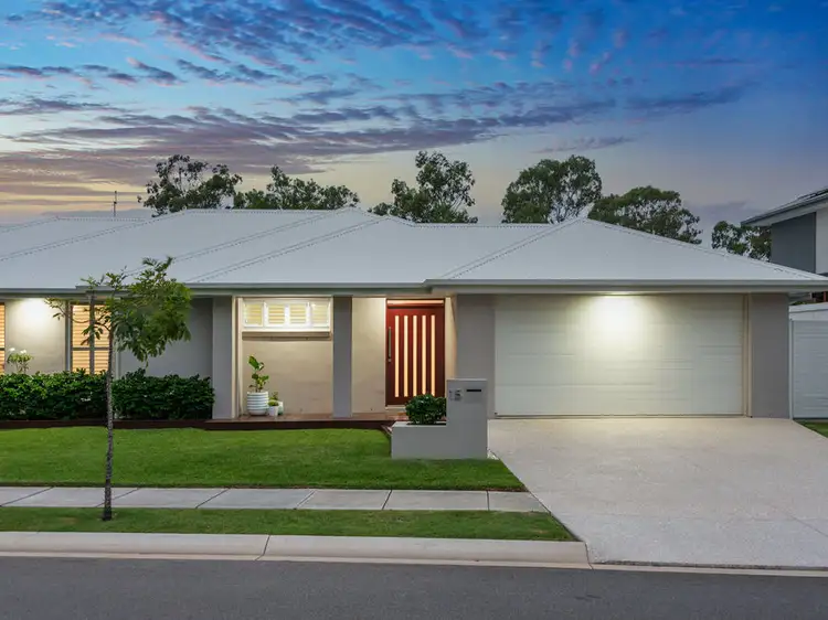 15 Harrogate Place, Gumdale QLD 4154