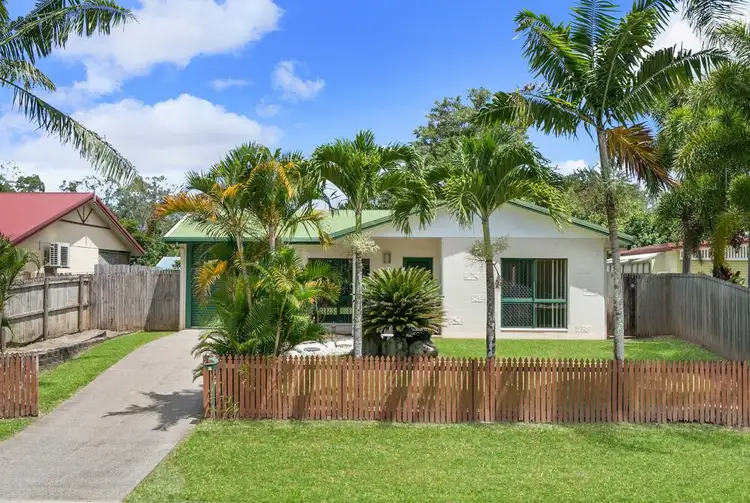 8 Wiskar Close, Bentley Park QLD 4869