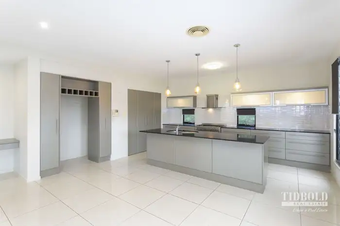 Fifth view of Homely house listing, 27 Huntly Place, Redland Bay QLD 4165