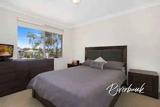 Fifth view of Homely house listing, 27 Affleck Gardens, Middleton Grange NSW 2171