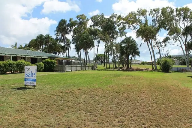 25 Pinnacle Street, Causeway Lake QLD 4703
