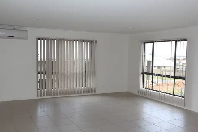 Fifth view of Homely house listing, 4 The Peak, Zilzie QLD 4710