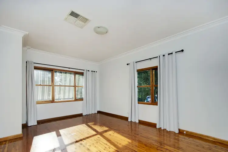 Sixth view of Homely house listing, 364 Victoria St, Deniliquin NSW 2710