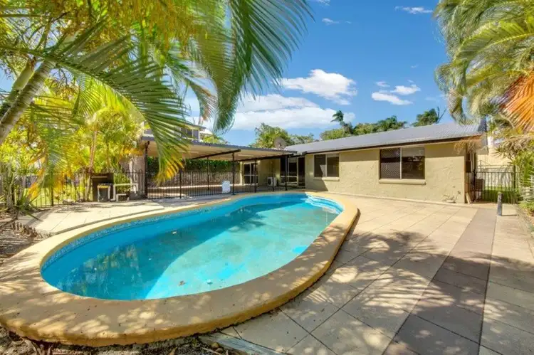 4 Madigan Street, Tannum Sands QLD 4680