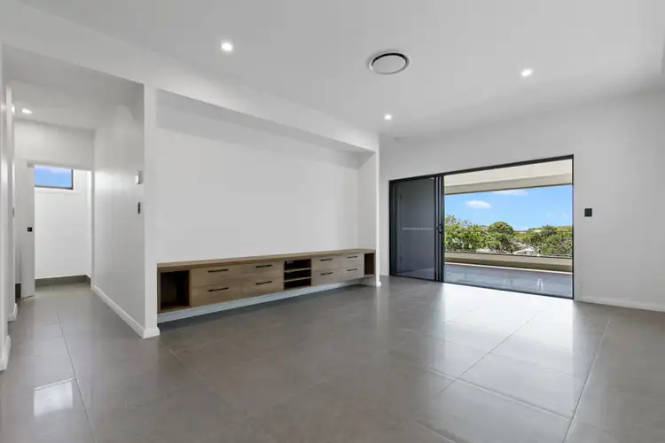 Seventh view of Homely house listing, 254 Esplanade, Pialba QLD 4655