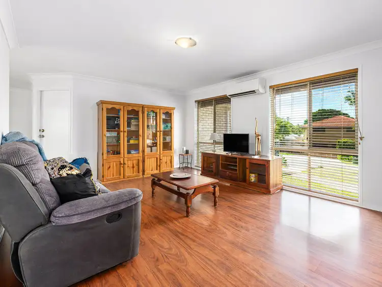 Sixth view of Homely house listing, 1 Kelnat Street, Mansfield QLD 4122