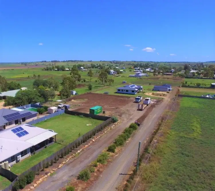 28 William Street, Cambooya QLD 4358