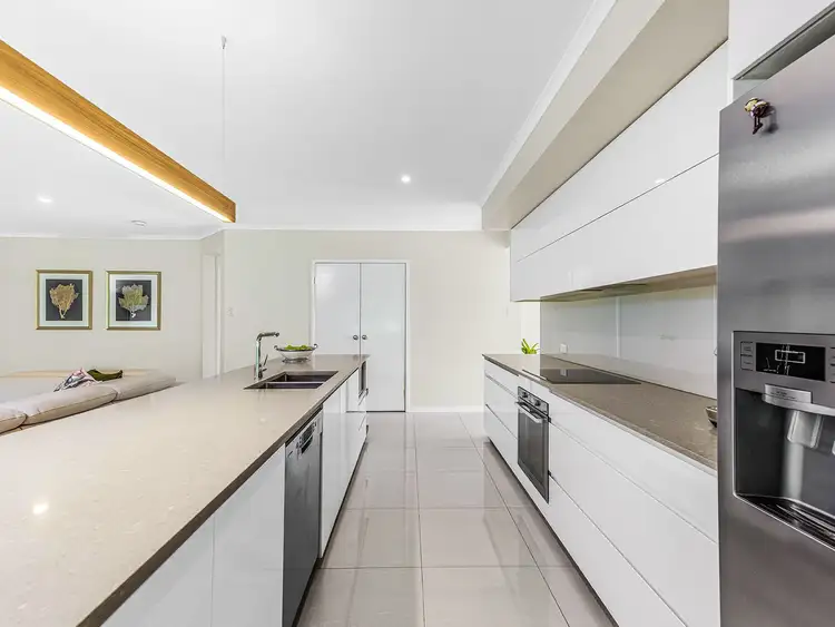 Fifth view of Homely house listing, 5 Amamoor Ct, Forest Lake QLD 4078