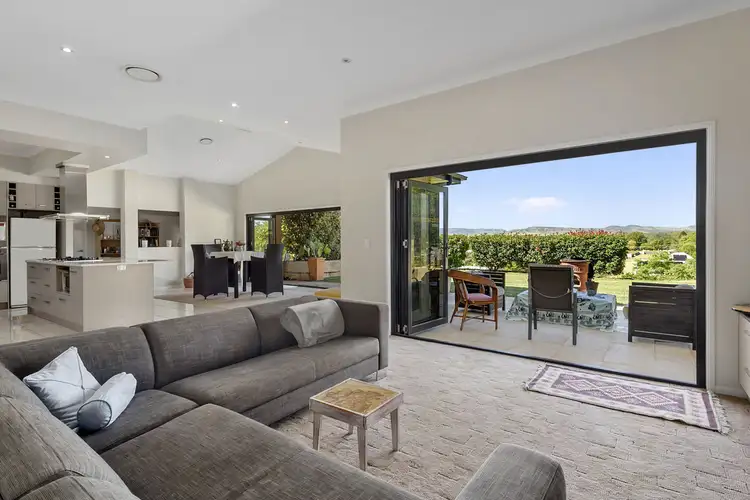 24 George Street, Helidon QLD 4344