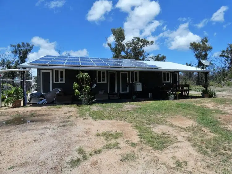 663 Matchbox Road, Deepwater QLD 4674