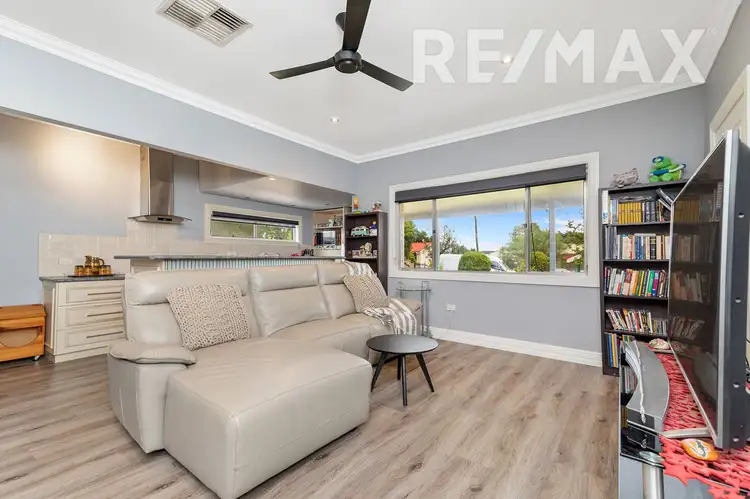 Sixth view of Homely house listing, 11 Macquarie Street, Mount Austin NSW 2650