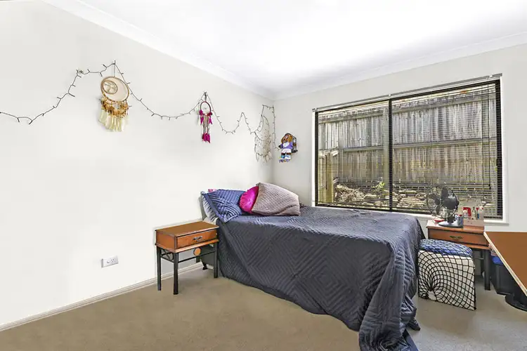 Fifth view of Homely semi-detached listing, 1/3 Marybeth Crescent, Molendinar QLD 4214