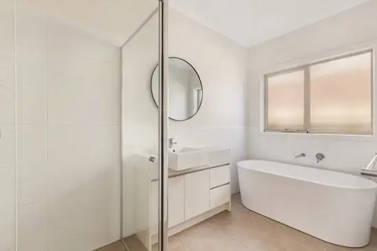 Fifth view of Homely house listing, 5 Riversdale Mews, Wallan VIC 3756