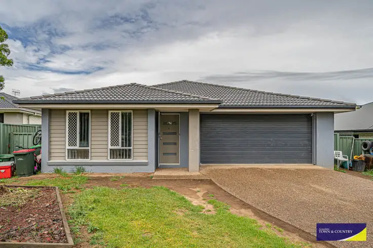 Main view of Homely house listing, 8 Morson Avenue, Armidale NSW 2350