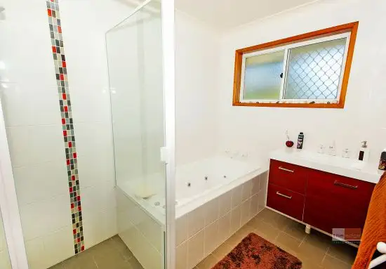 Fifth view of Homely villa listing, 2/14 Hughes Close, Coffs Harbour NSW 2450