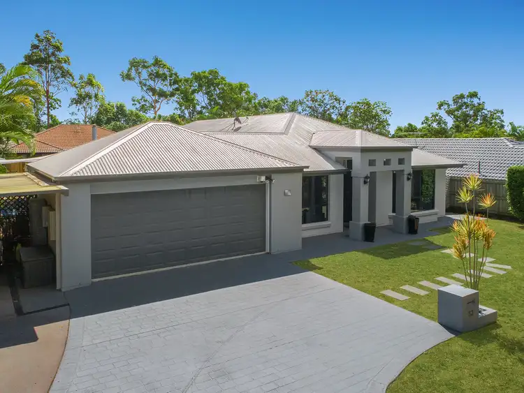 33 Kondalilla Pde, Forest Lake QLD 4078