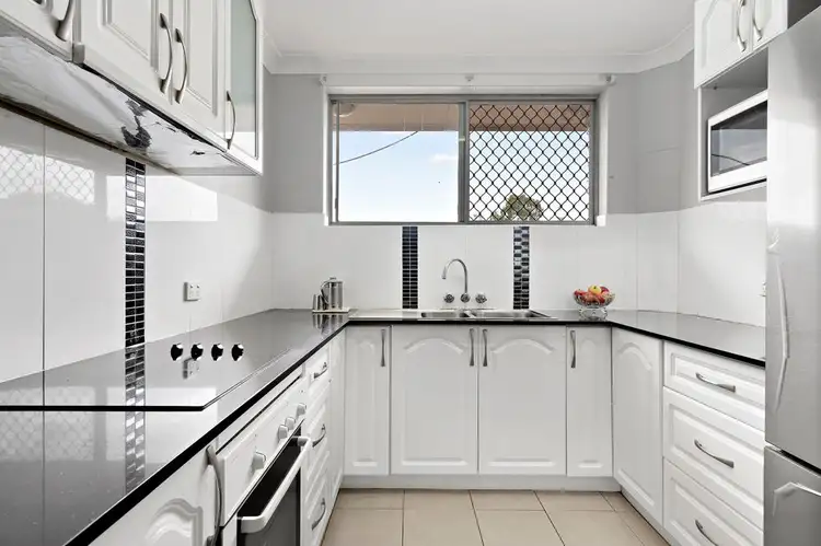 Second view of Homely unit listing, 2/8 Drummond Street, Greenslopes QLD 4120