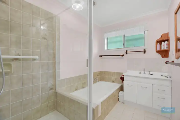 Fourth view of Homely house listing, 5 Wandoo Court, Mapleton QLD 4560