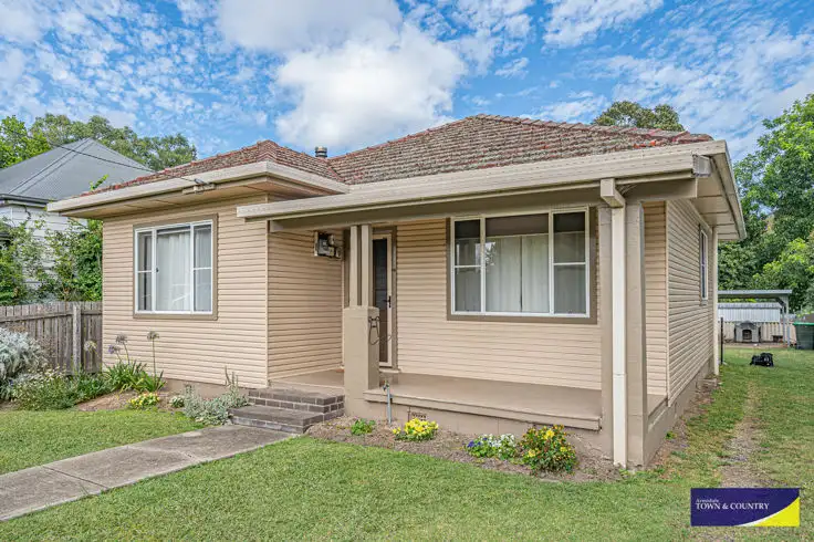 86 Kennedy Street, Armidale NSW 2350