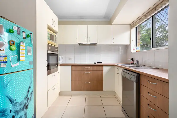 4/19 Whitmore Street, Taringa QLD 4068